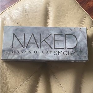Brand new Urban Decay Smoky palette